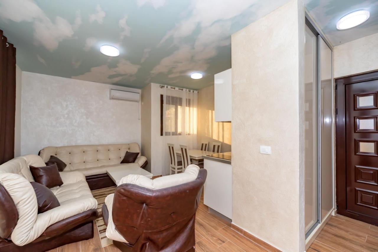 Kaom Lux Daire Dobra Voda Dış mekan fotoğraf