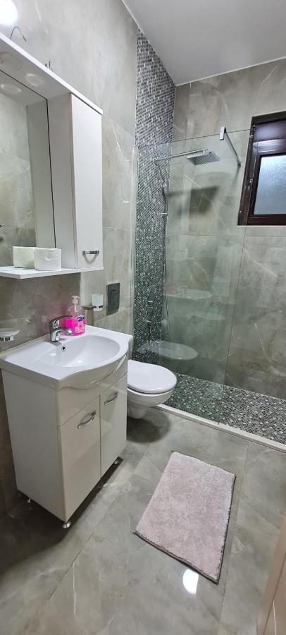Kaom Lux Daire Dobra Voda Dış mekan fotoğraf
